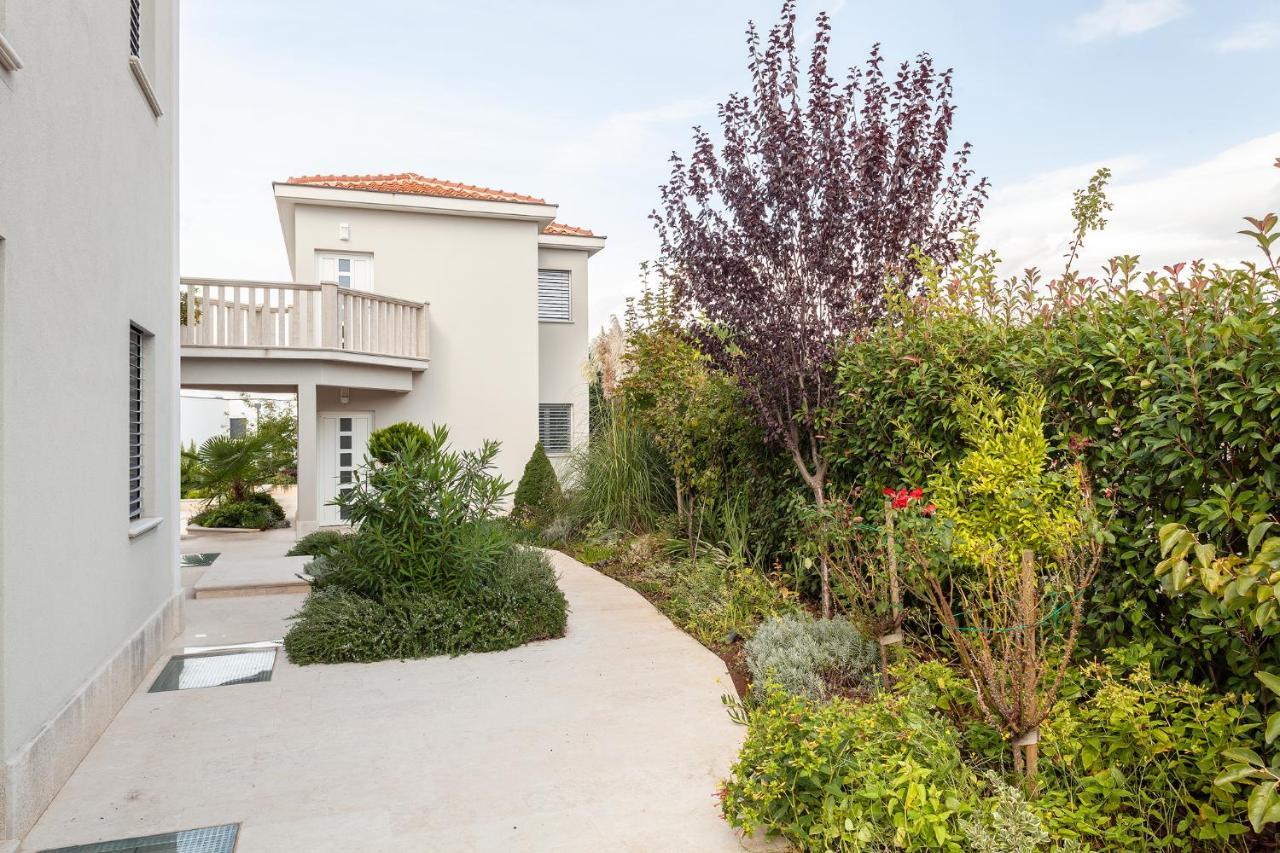 Luxury Apartments Vila Carissa Malinska Exterior foto