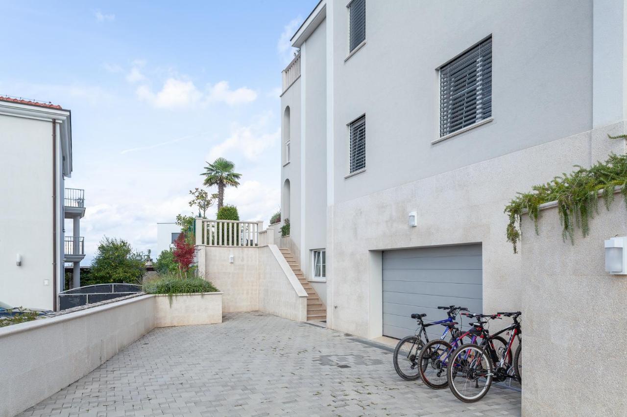 Luxury Apartments Vila Carissa Malinska Exterior foto
